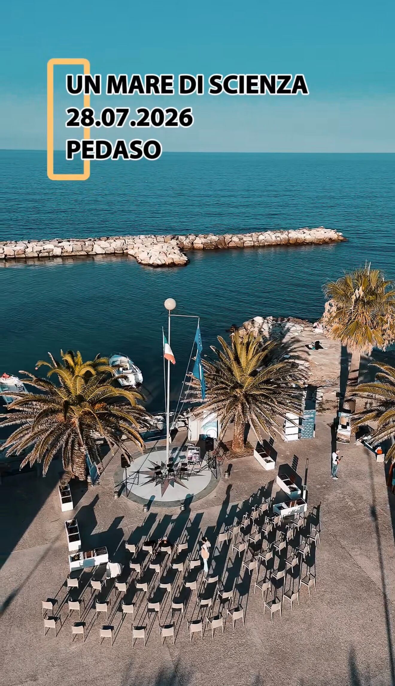 Il Prof. Francesco Fatone durante l'evento "Un Mare di Scienza 2026" dedicato a biodiversità marina, microplastiche e sostenibilità ambientale.